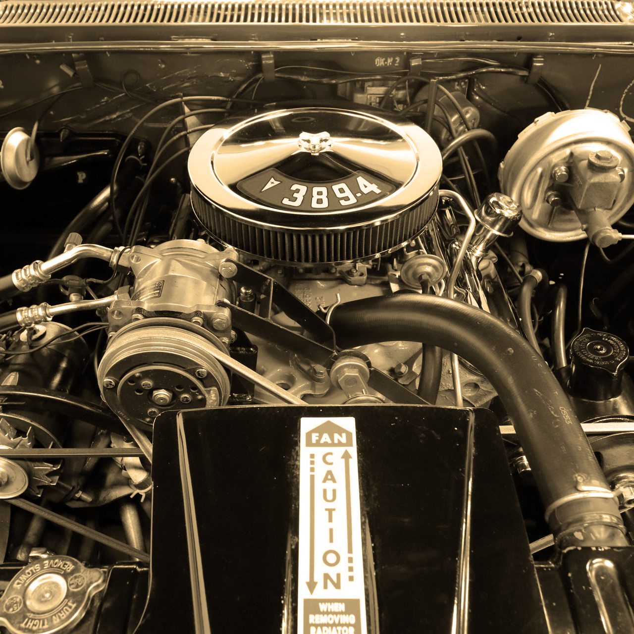 GR 0/1 | Engine, Grille & Radiator
