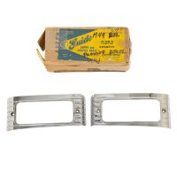 1949 Pontiac Parking Light Bezels (1 Pair) NOS